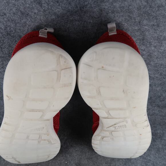 Nike Shoes Mens 13 Roshe One Casual Sneakers Athletic Trainer Red Black Running - Picture 12 of 13